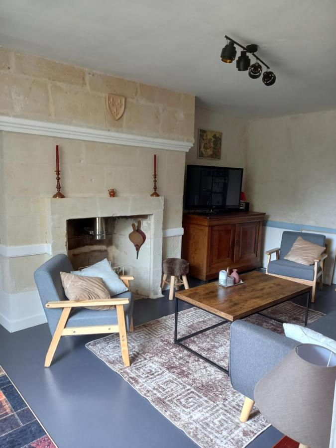 L'Ecole Buissonniere Villa Noyant-la-Plaine ภายนอก รูปภาพ